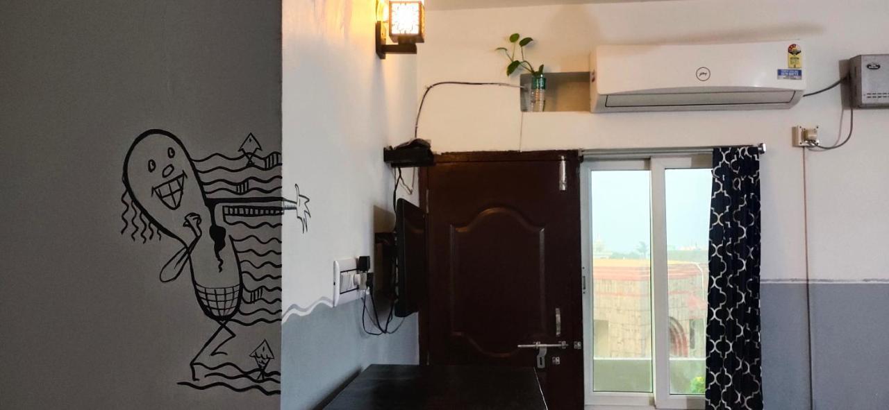 Nirman Beach Homestay Puri Ngoại thất bức ảnh