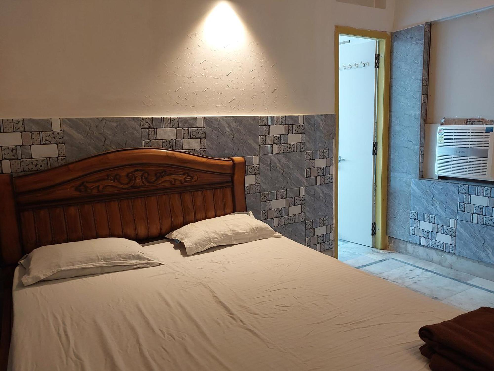 Nirman Beach Homestay Puri Ngoại thất bức ảnh